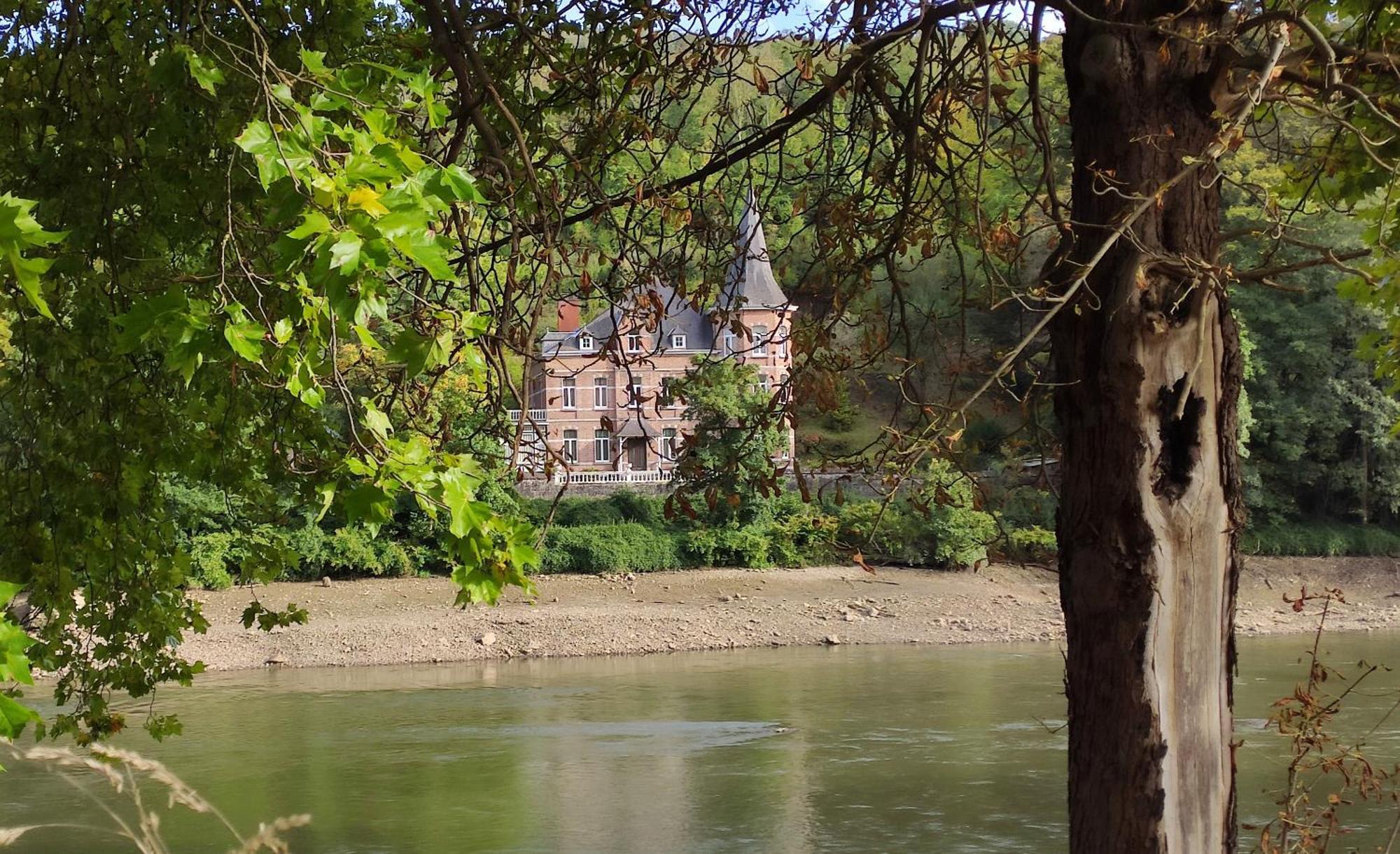Au Bois Charmant Waulsort 外观 照片