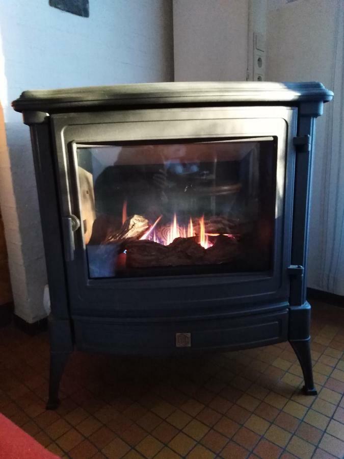 Au Bois Charmant Waulsort 外观 照片
